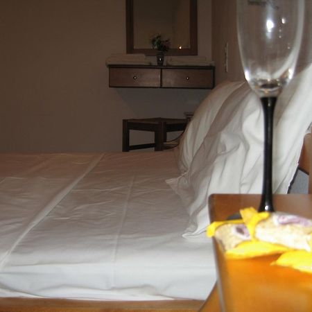 Irilena Apartments Stalida Стая снимка