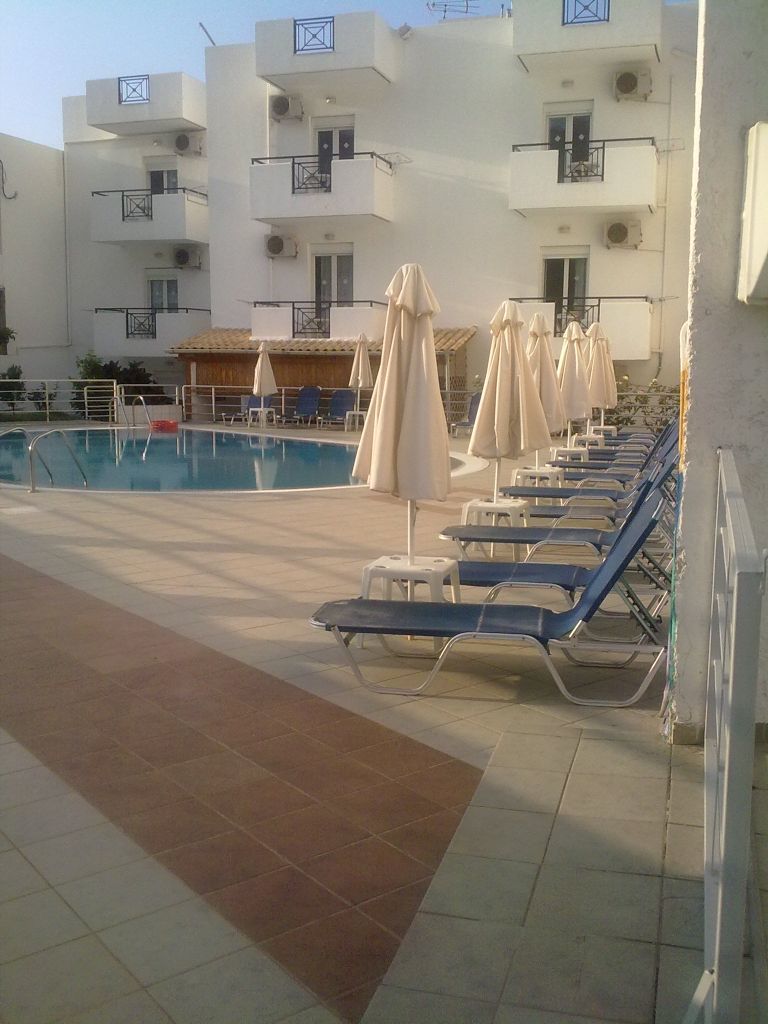 Irilena Apartments Stalida Екстериор снимка